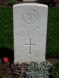 Klagenfurt War Cemetery - Cook, Archibald